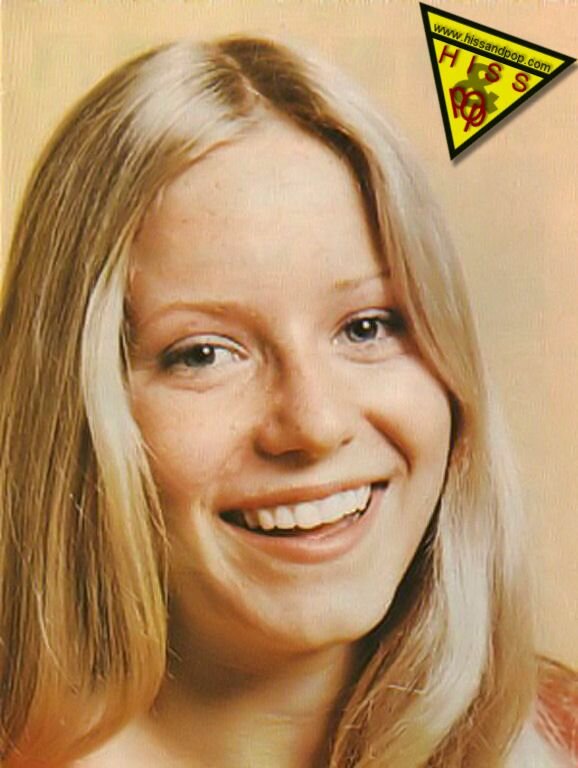 Eve Plumb